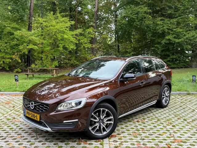 Volvo V60 CROSS COUNTRY 2.0 T5 Polar+