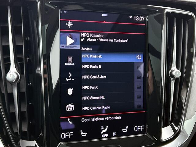 Volvo V60 CROSS COUNTRY B5 AWD Pro | Panoramadak | Leder | Adaptive Cruise | 19"