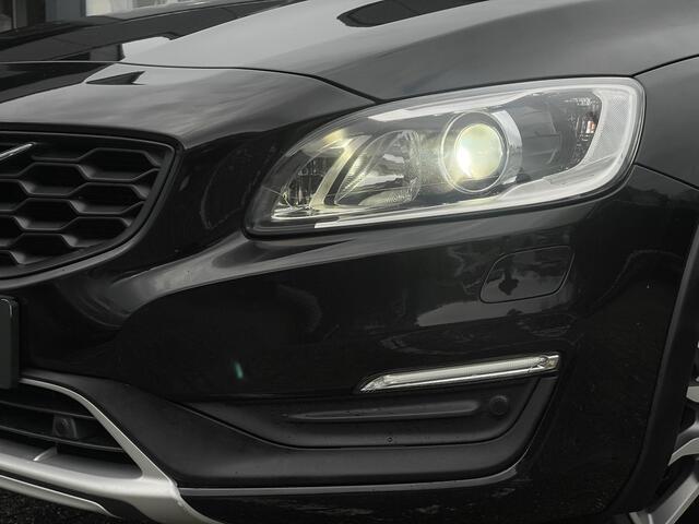 Volvo V60 CROSS COUNTRY 2.0 T5 AWD Summum Xenon l Leder l Sensus