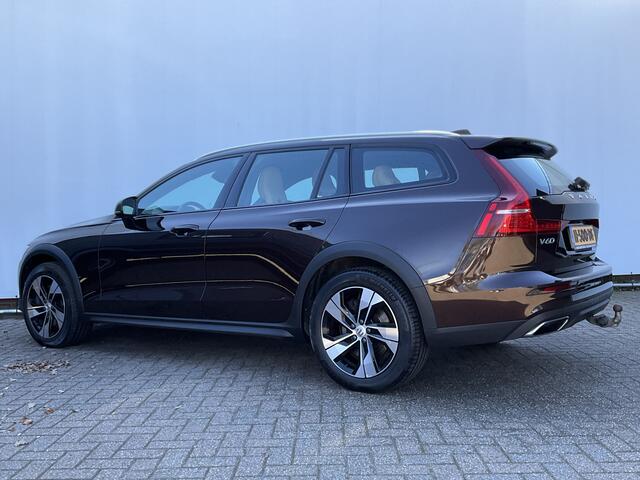Volvo V60 CROSS COUNTRY 2.0 D4 AWD Intro Edition Elek.Trekhaak Leder 360-Cam Stoel/Stuurverw Orig.NL Voll.Onderhouden!