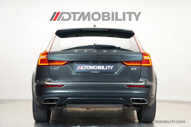 Volvo V60 CROSS COUNTRY 2.0 B5 AWD Pro | Harman / Kardon | Panorama | Trekhaak