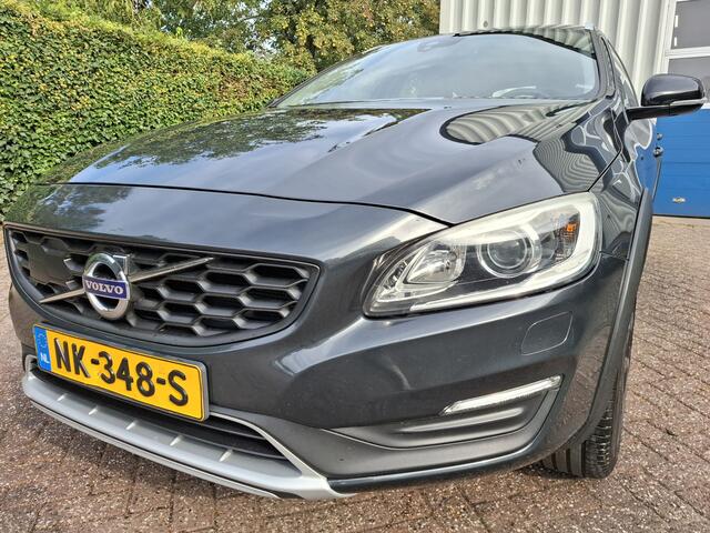 Volvo V60 CROSS COUNTRY 2.0 D3 Nordic+ 150PK – foto 2