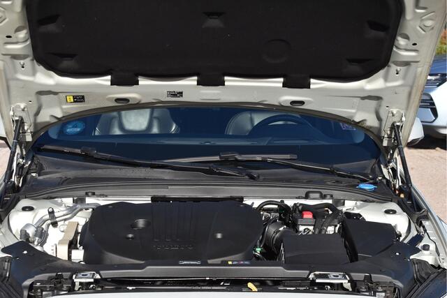 Volvo V60 CROSS COUNTRY 2.0 B5 AWD Pro 265 pk Lounge Pack | NL-Auto | HUD | Elekt.trekhaak | Stoelverkoeling | Harman/Kardon | 360 gr.camera | Pano | Vol – foto 10