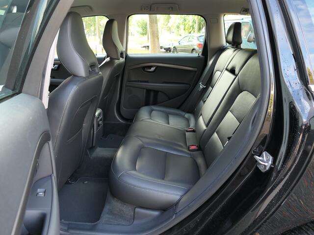 Volvo V70 2.0 T4 Polar Cruise Control / Bluetooth / Leer