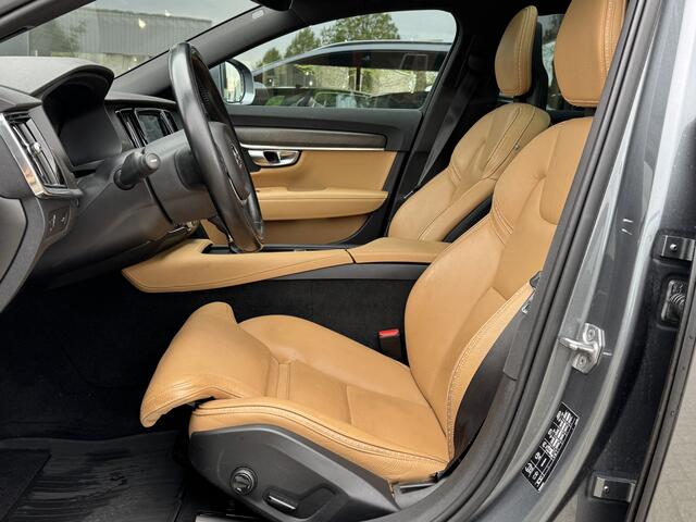 Volvo V90 Cross Country 2.0 T5 AUT | Pano | Wegdr. Trekhaak | Pilot Ass. | Standkachel |