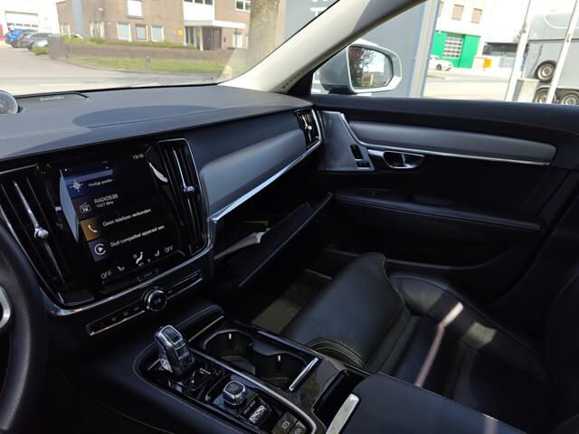 Volvo V90 T8 Twin Engine AWD Inscription | Rijklaarprijs | Luchtvering | Bowers & Wilkins |