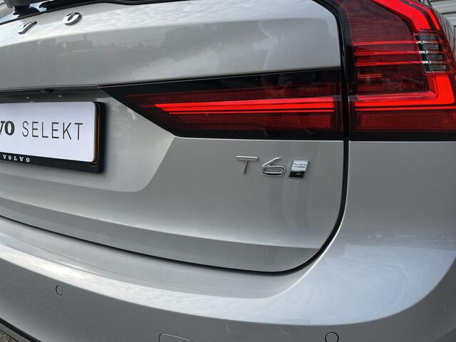 Volvo V90 2.0 T6 Plug-in hybrid AWD Ultra Dark / 360 Camera / Head-Up / Schuif/kanteldak / Trekhaak / Blis /