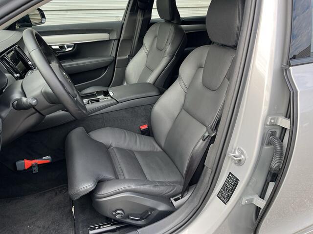 Volvo V90 2.0 T6 Plug-in hybrid AWD Ultra Dark / 360 Camera / Head-Up / Schuif/kanteldak / Trekhaak / Blis /