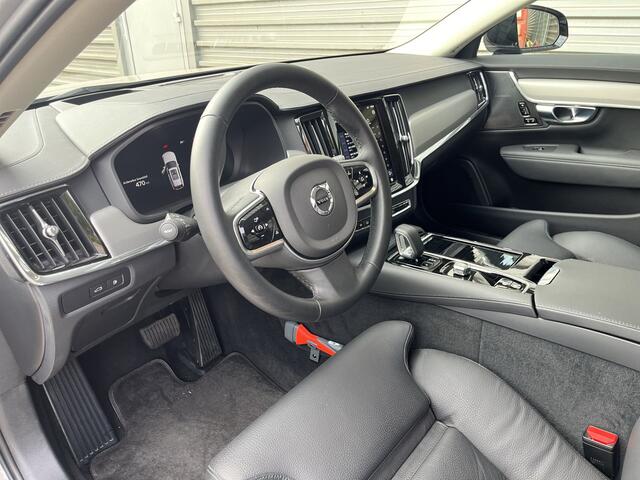 Volvo V90 2.0 T6 Plug-in hybrid AWD Ultra Dark / 360 Camera / Head-Up / Schuif/kanteldak / Trekhaak / Blis /