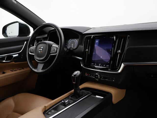 Volvo V90 2.0 D3 150 PK KINETIC + ADAPTIVE CRUISE | PILOT ASSIST | LEDER | STOELVERW. | CAMERA