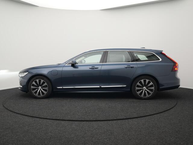 Volvo V90 T6 AWD Inscription Plug In Hybrid 340pk PHEV | Adaptive Cruise | Trekhaak af Fabriek | Head Up | Lederen Sportstoelen Memory | Harman Kardon | 360 Camera | BLIS | Pilot Assist | Stuurverwarming |