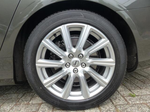 Volvo V90 T4 Business Luxury+