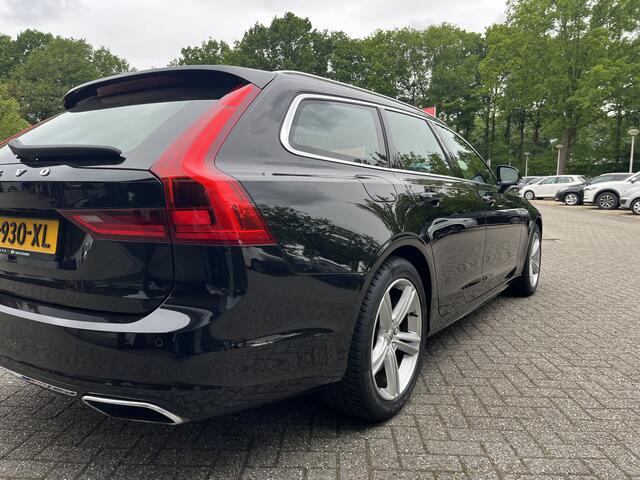 Volvo V90 2.0 T4 Momentum Pro Dealer Onderhouden