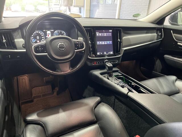 Volvo V90 T4 Momentum | ACC | BLIS | Stoel+Stuurverwarming | Camera | Apple Carplay | Vol-Leder