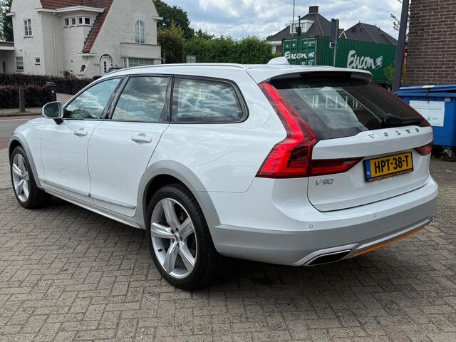 Volvo V90 Cross Country 2.0 T5 AWD Ocean Race