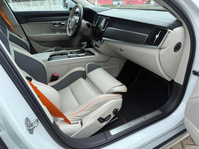 Volvo V90 Cross Country 2.0 T5 AWD Ocean Race