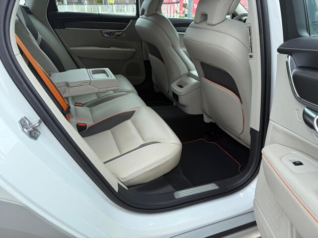 Volvo V90 Cross Country 2.0 T5 AWD Ocean Race