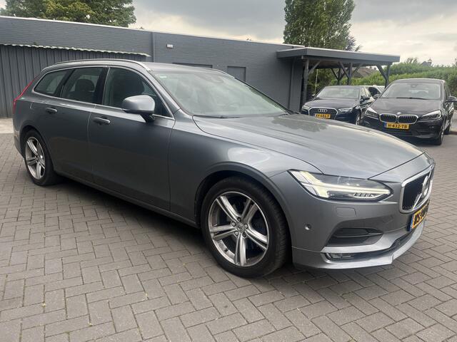 Volvo V90 D4 190PK Automaat Momentum / Navigatie / Adap-cruise / park-assist / Memory sportseats / leder int. / Trekhaak / 18" Lmv / Apk april-2026