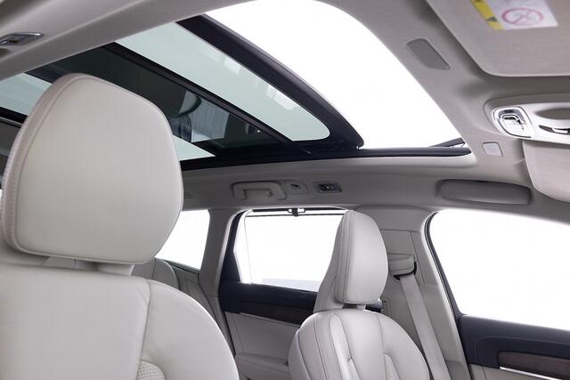 Volvo V90 2.0 T6 AWD Inscription | PANORAMA | B&W Audio | Hud | Nappa Leder | Trekhaak *2e Pinksterdag OPEN v.a 11u tot 17u*