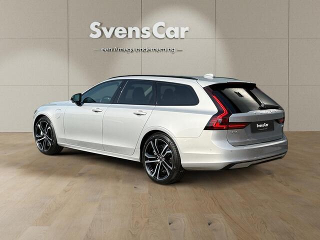 Volvo V90 2.0 T8 Plug-in hybrid AWD Ultra Executive Edition | Luchtvering | Bowers & Wilkins Audio | Extra getint glas | Nappa lederen bekleding |