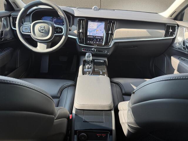 Volvo V90 2.0 T8 Plug-in hybrid AWD Ultra Executive Edition | Luchtvering | Bowers & Wilkins Audio | Extra getint glas | Nappa lederen bekleding |