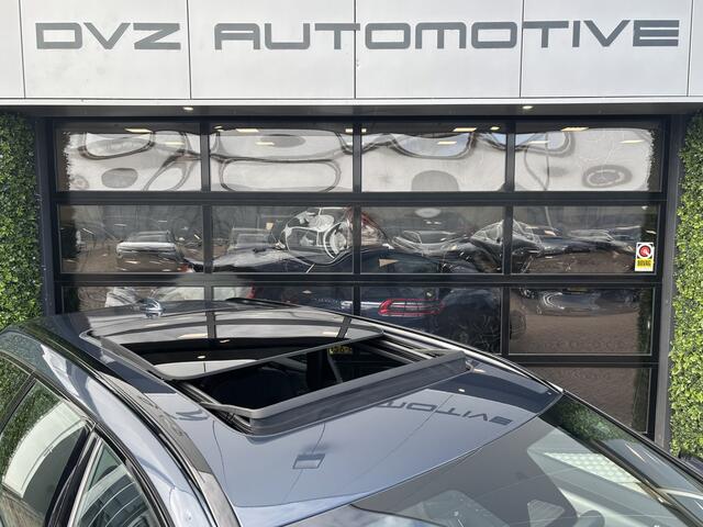 Volvo V90 2.0 T8 PHEV AWD Long Range Ultimate Dark | Pano | Luchtvering | 360 Camera | Trekhaak | BTW