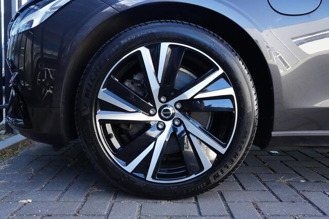 Volvo V90 2.0 T6 AWD R-Design 340pk Panoramadak/Stoelverwarming/360Camera
