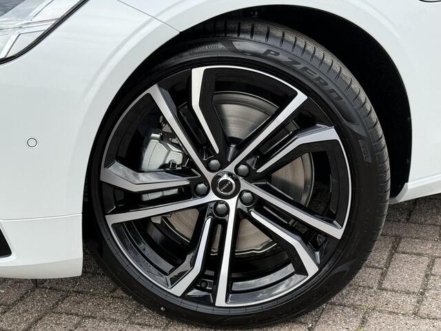 Volvo V90 2.0 T8 Plug-in hybrid AWD Ultra Executive Edition | Snel rijden | Bowers & Wilkins | Luchtvering | Alarm | Gelaagd glas | Massage | Stoel koeling + verwarming | VOL
