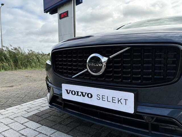 Volvo V90 T8 Plug-in hybrid AWD Ultra Dark | Trekhaak | Harman/Kardon | Panoramadak |