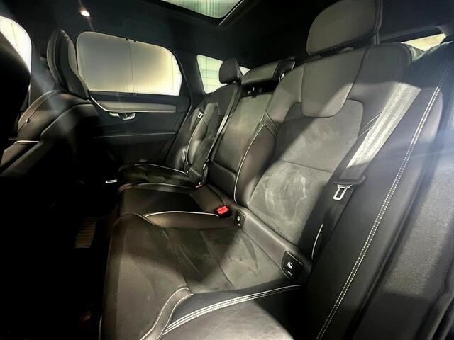 Volvo V90 2.0 T6 AWD LONG RANGE 293kW/399pk Aut8 Recharge R-Design PANORAMADAK + GOOGLE DASHBOARD + ADAPT.CRUISE + HARMAN/KARDON + EL.TREKHAAK + PILOT ASSIST + BLIS + STOEL-&STUURVERWARMING + CAMERA + KEYLESS ENTRY&GO + LANE ASSIST + PARKSENSOREN + 18" LM-VELGEN!!