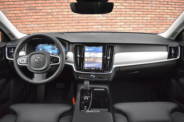 Volvo V90 T8 455PK Plug-in hybrid AWD Ultra Dark | Trekhaak | Harman/Kardon | 360 Camera |