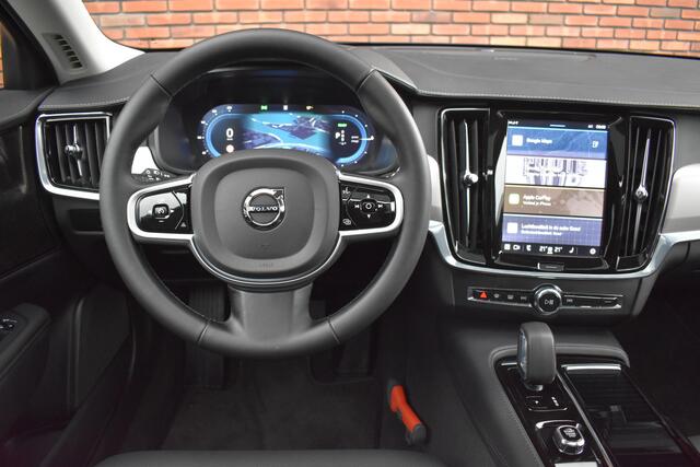 Volvo V90 T8 455PK Plug-in hybrid AWD Ultra Dark | Trekhaak | Harman/Kardon | 360 Camera |