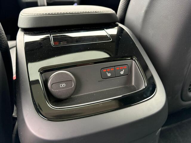 Volvo V90 T8 Plug-in hybrid AWD Ultra Dark | Panoramadak | Harman/Kardon | 360 camera | Trekhaak |