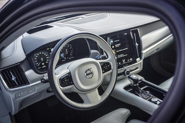 Volvo V90 2.0 T4 Inscription GRATIS Afleverpakket! | Schuif/kantel dak | Harman Kardon |