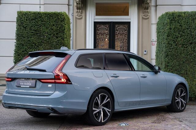 Volvo V90 2.0 T6 Plug-in hybrid AWD Ultra Dark TREKHAAK | PANO | 360 CAM | H&K | PILOT PACK | THUNDERGREY