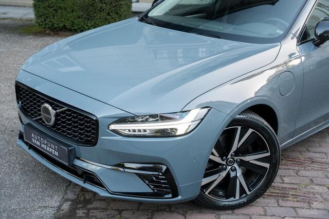 Volvo V90 2.0 T6 Plug-in hybrid AWD Ultra Dark TREKHAAK | PANO | 360 CAM | H&K | PILOT PACK | THUNDERGREY