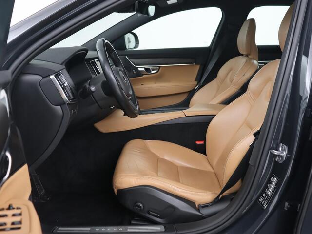 Volvo V90 Cross Country 2.0 T5 AWD | Leder | Trekhaak | Stoelverwarming | Adaptive cruise | Camera | Carplay | 19'' | Navigatie | DAB | Digital Cockpit