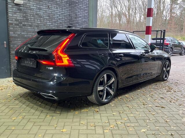 Volvo V90 T8 AWD R-Design | Luchtvering Achter | Panoramadak | Head-Up | Massage+Ventilatie | 360 Camera | ACC