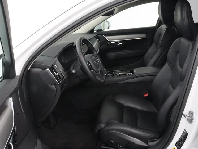 Volvo V90 2.0 T6 AWD Inscription Plug In | Panoramadak | Leder | Stoel & stuurverwarming | Trekhaak | Camera | Adaptive cruise | Carplay | Achterbankverwarming | 19'' | Harman/Kardon | PHEV