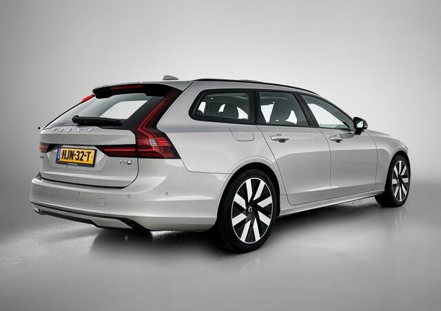 Volvo V90 T8 Ultimate Dark | Pano | Head-Up | 360* | Trekhaak |