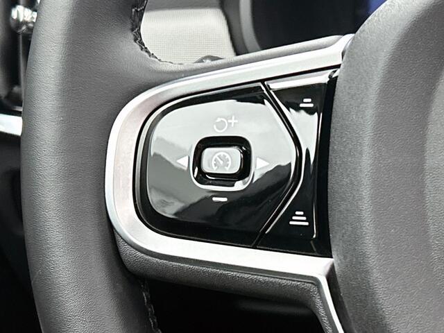 Volvo V90 T8 Ultimate Dark | Pano | Head-Up | 360* | Trekhaak |