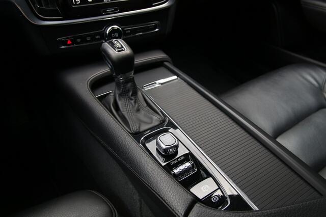 Volvo V90 Cross Country | Pilot assist | 2.0 T6 AWD/Pilot assist/360 camera/Dode hoek detectie