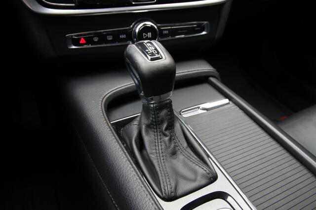 Volvo V90 Cross Country | Pilot assist | 2.0 T6 AWD/Pilot assist/360 camera/Dode hoek detectie