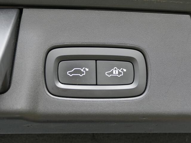 Volvo V90 2.0 T6 AWD Inscription Bowers&Wilkins / Panoramadak / Trekhaak /