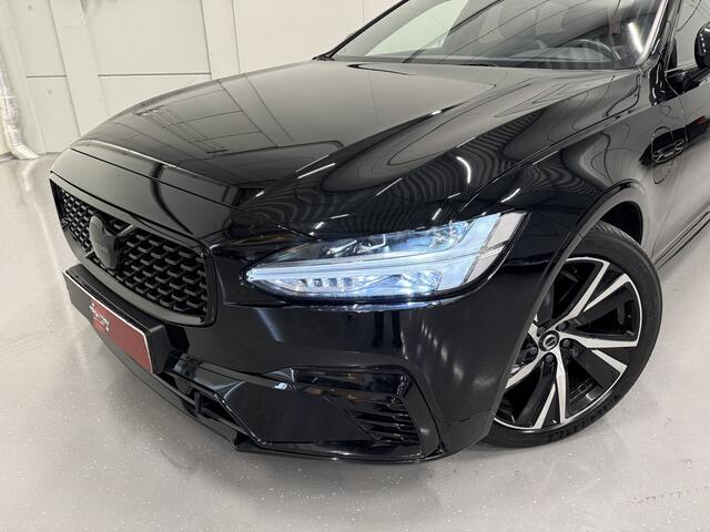 Volvo V90 T6 AWD R-Design BLACK PANO/TREKHAAK/H&K/MEMORY/LEER-ALCANTARA/KEYLESS/ACC/PILOT-ASSIST/19"/DONKERE-HEMEL/PRIVACY/SFEER/LED/RECENT GROTE OH BEURT GEHAD BIJ VOLVO