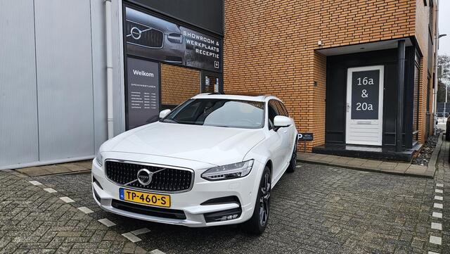 Volvo V90 Cross Country 2.0 T5 AWD Pro