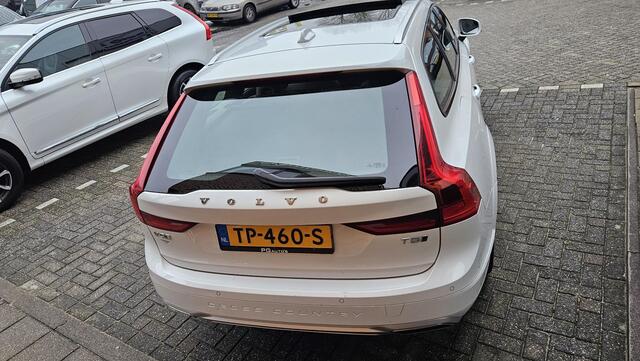 Volvo V90 Cross Country 2.0 T5 AWD Pro