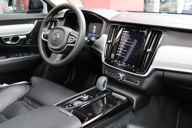 Volvo V90 2.0 T6 Plug-In Hybrid AWD Ultimate Bright | HUD | ACC | Panoramadak | Harman/Kardon | Leder | Camera | Origineel NL |