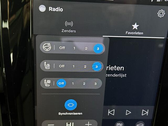 Volvo V90 kombi T8 Ultra Dark Recharge Plug-In Hybrid AWD