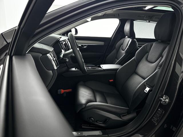 Volvo V90 T8 Plug-in hybrid AWD Ultra Dark | Panoramadak | 360° camera | Harman Kardon | Stoel- en Stuurverwarming | Trekhaak
